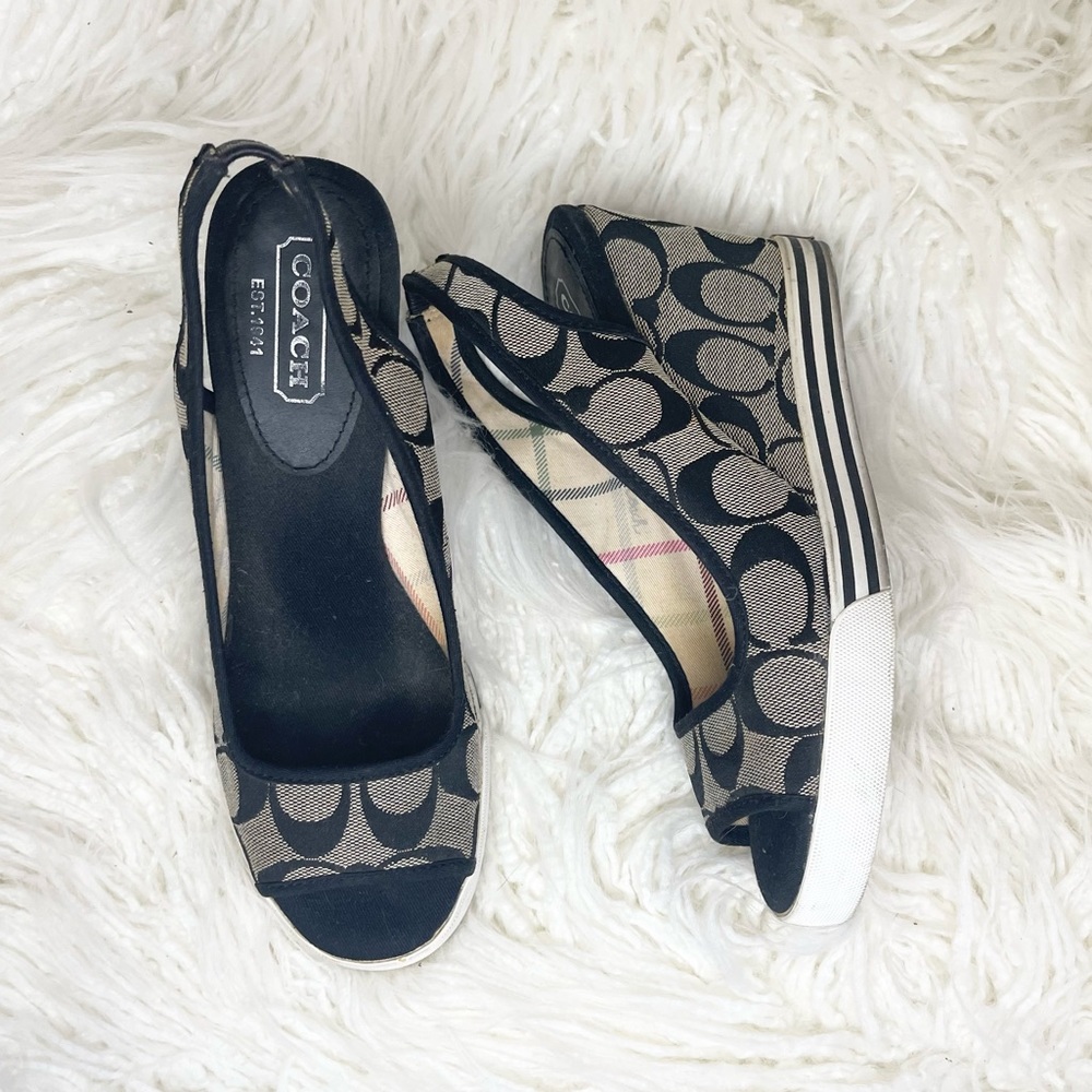 COACH "SYDNEY" WEDGES HEELS | Size: 6.5